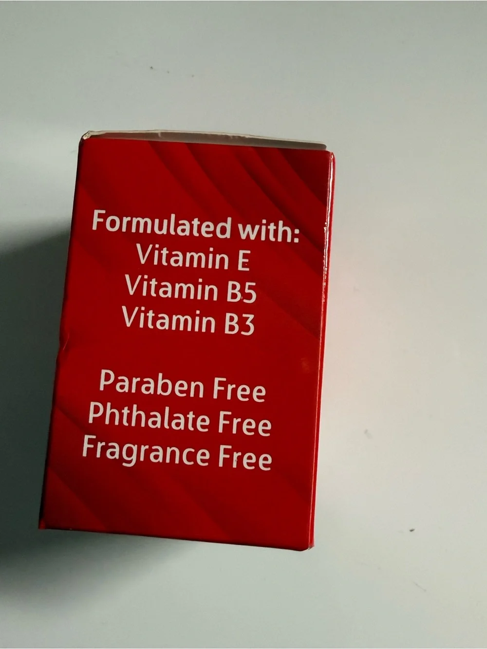 Revitalizing Hydrating Night Cream - Red